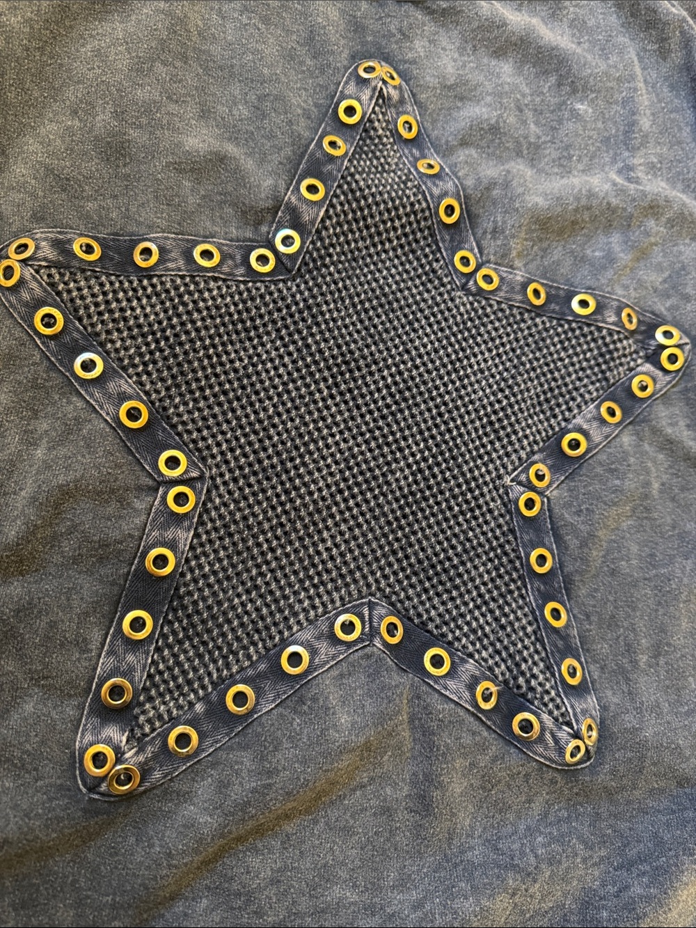 Washed Navy Star Grommet Short Sleeve Tee - Picture 4 of 6